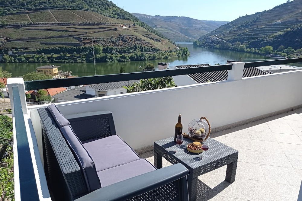 Alojamento Dos Santos - Pinhão - بينهاو - شرفة