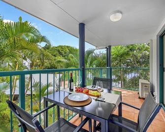 Chez Noosa Resort Motel - Sunshine Beach - Balcón