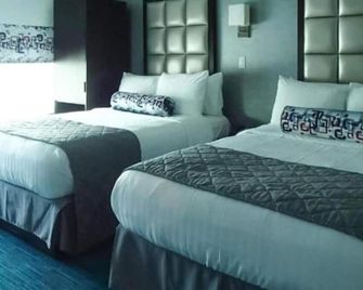 Umbrella Hotel Bronx - Bronx - Habitación