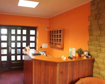 Hotel Zlaty Kriz - Teplice - Receptionist