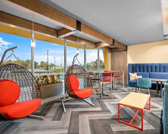 Tru by Hilton Lexington - Lexington - Aula