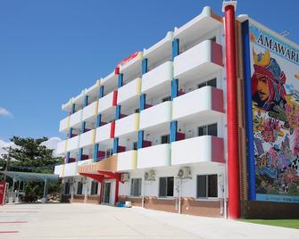 Amawari Hotel -Seven Hotels And Resorts- - Uruma - Gebouw