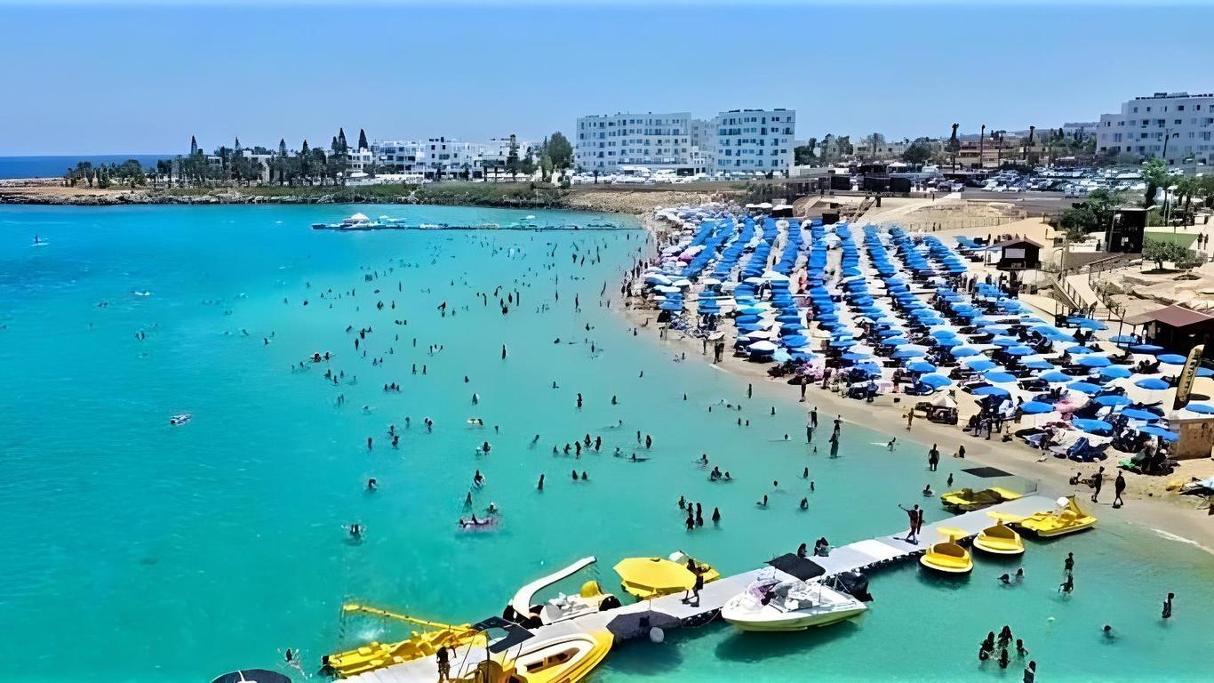 Silver Sands Beach Hotel