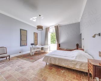 18th Century Provencal Country House In The Luberon Natural Park - La Tour-d'Aigues - Chambre