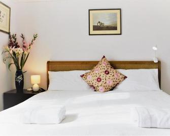 The Witterings Bed and Breakfast - צ'יצ'סטר