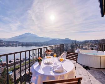 Penthouse by Art Deco Hotel Montana - Luzern - Balkon