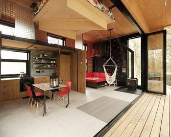 Cabin Zoobox 84 Summa - Eastman - Dining room