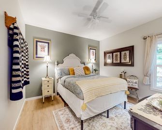 Nola On Main - Eureka Springs - Habitación