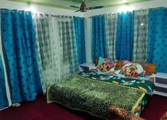 Rose Bowl Guest House/Paying Home - Srinagar - Bedroom