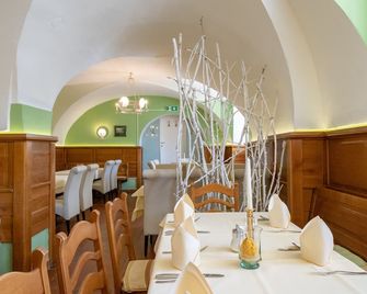 Knappenstöckl - Halbturn - Restaurant