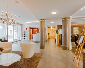 Aqua Aurelia Suitenhotel An Den Thermen - Baden-Baden - Lobby