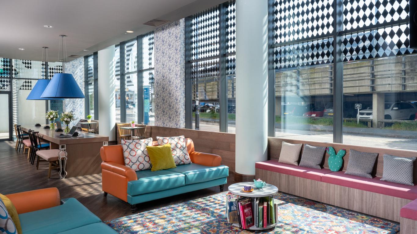 ليوناردو هوتل برايتون