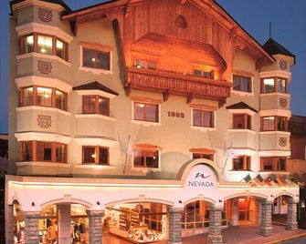 Hotel Nevada Bariloche - San Carlos de Bariloche - Toà nhà