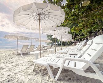 Samed Villa Resort - Ko Samet - Pláž