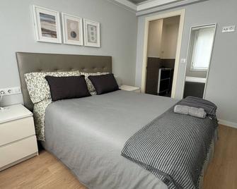 Apartamento Cancela, super luminoso y bien situado - La Coruña - Habitación