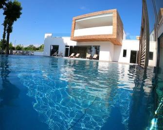 Hotel Fontana Olente - Ferentino - Piscina