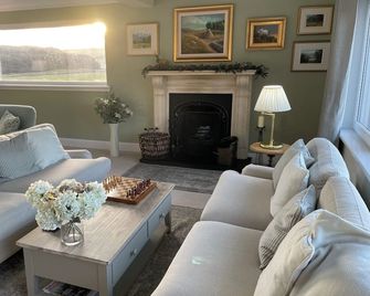 Castlecroft Bed and Breakfast - Stirling - Living room