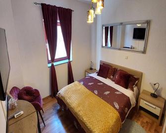4 Colors Rooms, Cres - Cres - Bedroom