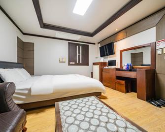 Hotel Door - Samcheok - Habitación