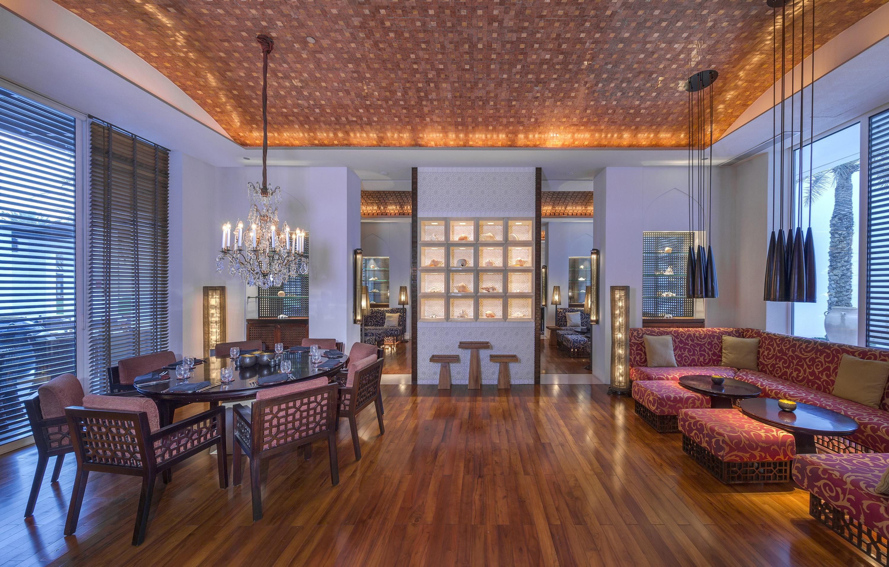 فندق ذا تشيدي مسقط - مسقط - مطعم