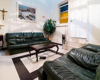 هوتل لوس ثيروس دي بوجوتا - بوغوتا - غرفة معيشة