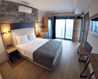 Akkan Plus Hotel - Bodrum - Bedroom