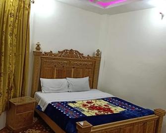 Moonlight Hotel - Mingaora - Habitación