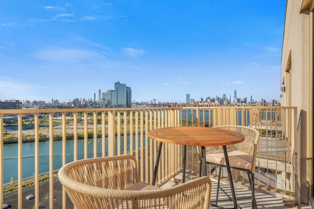 Modern 3br/2ba Duplex W/Private Roof Deck - بروكلين - شرفة