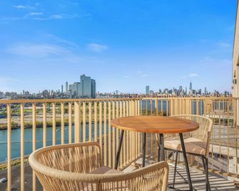Modern 3br/2ba Duplex W/Private Roof Deck - بروكلين - شرفة