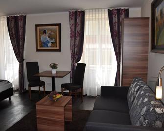 Batu Apart Hotel - Monachium - Pokój dzienny