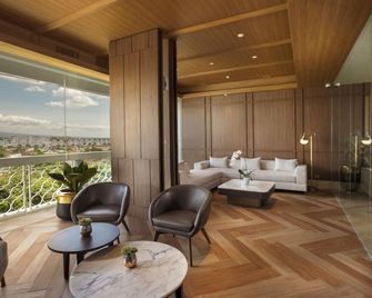 Royal Ambarrukmo Yogyakarta - Yogyakarta - Lounge