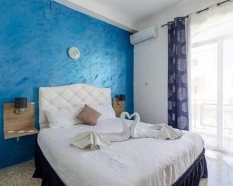 Tarona Guesthouse - Saint Paul’s Bay - Bedroom