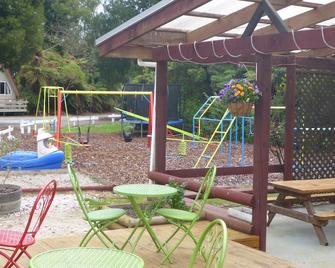 Westport Kiwi Holiday Park & Motels - Westport - Patio