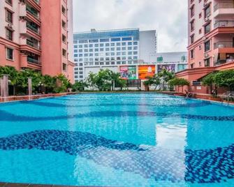 Mts @ Marina Court Resort Condo - Kota Kinabalu - Πισίνα