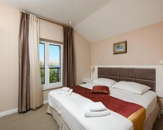 Hotel Smokva - Pag - Bedroom