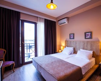Hotel N16 - Batum