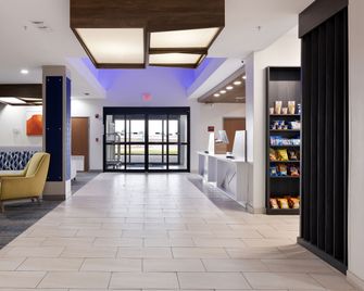 Holiday Inn Express & Suites Kingsville By IHG - Kingsville - Gebouw