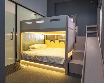 Rest Chinatown Hotel - Singapore - חדר שינה