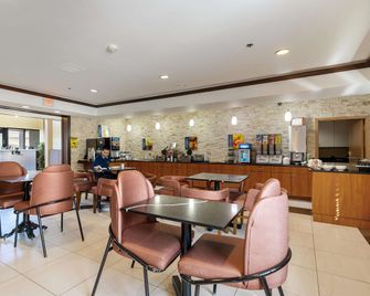 Best Western Oakbrook Inn - Westmont - Restaurant