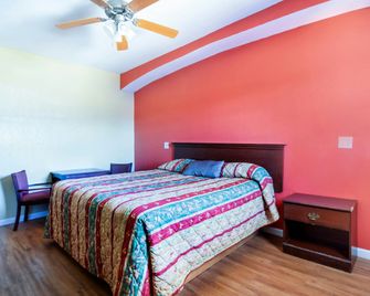 Ruleville Inn By OYO - Ruleville - Bedroom