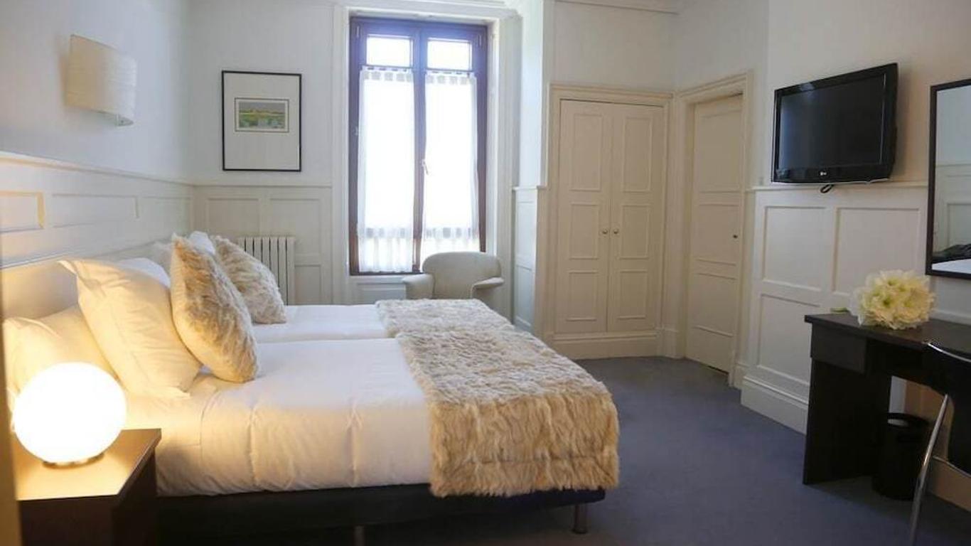 Hotel Olajauregi