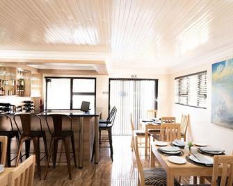 傑弗瑞斯灣大屋旅館 - 傑弗里灣 - 餐廳