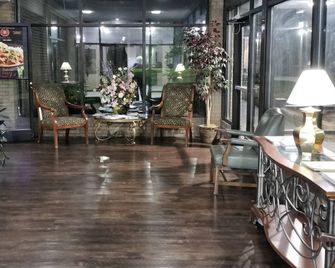 Clarion Inn Southern Pines - Pinehurst - Southern Pines - Salónek