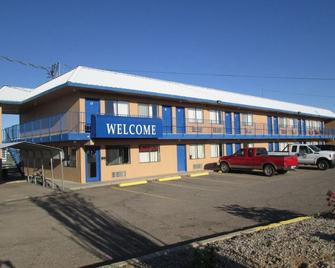 Motel 10 - Lordsburg - Building