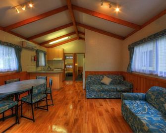 Bright Accommodation Park - Bright - Living room