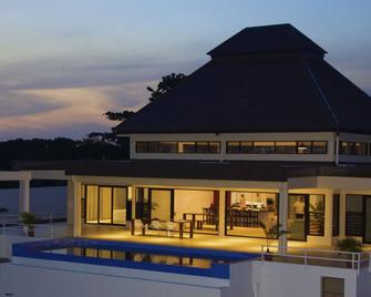Sapphire Bay Fiji - Viseisei - Building