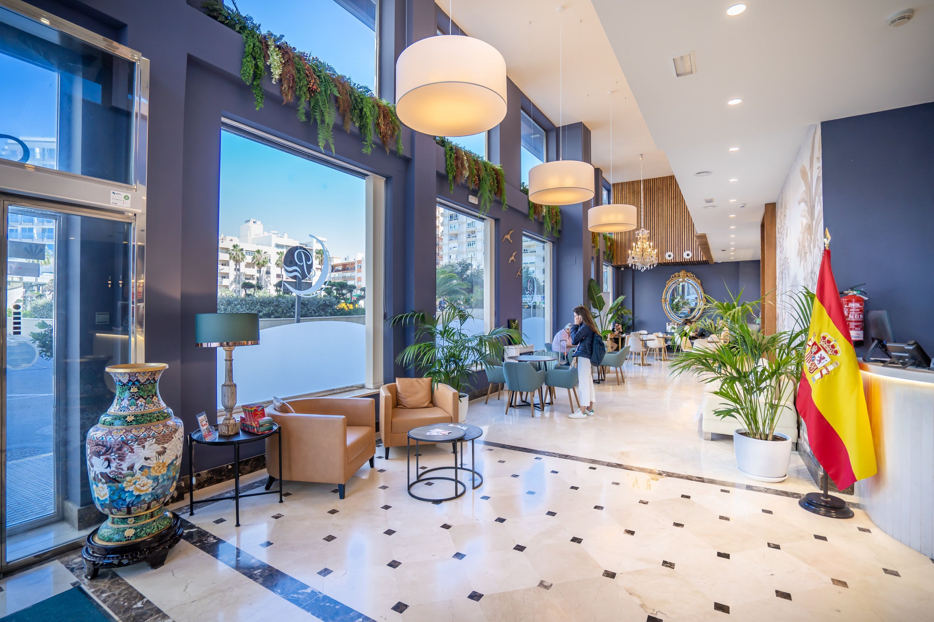 Hotel Spa Cadiz Plaza - קאדיז - לובי