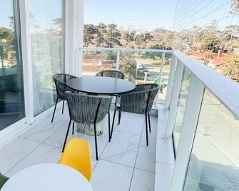 Beautiful apartment in paramount all inclusive in one of the best buildings in the city. - Punta del Este - Balcony
