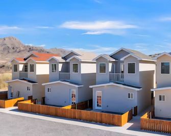 Coastal Getaway Unit 5. - Truth or Consequences - Gebäude