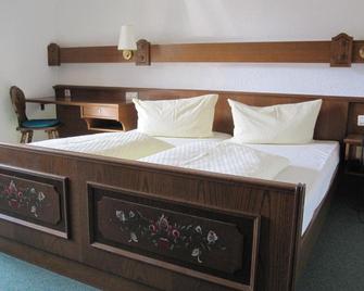 Alemannenhof Hotel Engel - Rickenbach - Bedroom